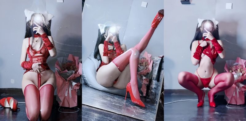百万粉丝女网红 小艾根本吃不饱 大尺度福利流出 圣诞红丝袜诱惑 翘臀巨乳狂野扭动 诱惑至极！-51吃瓜网