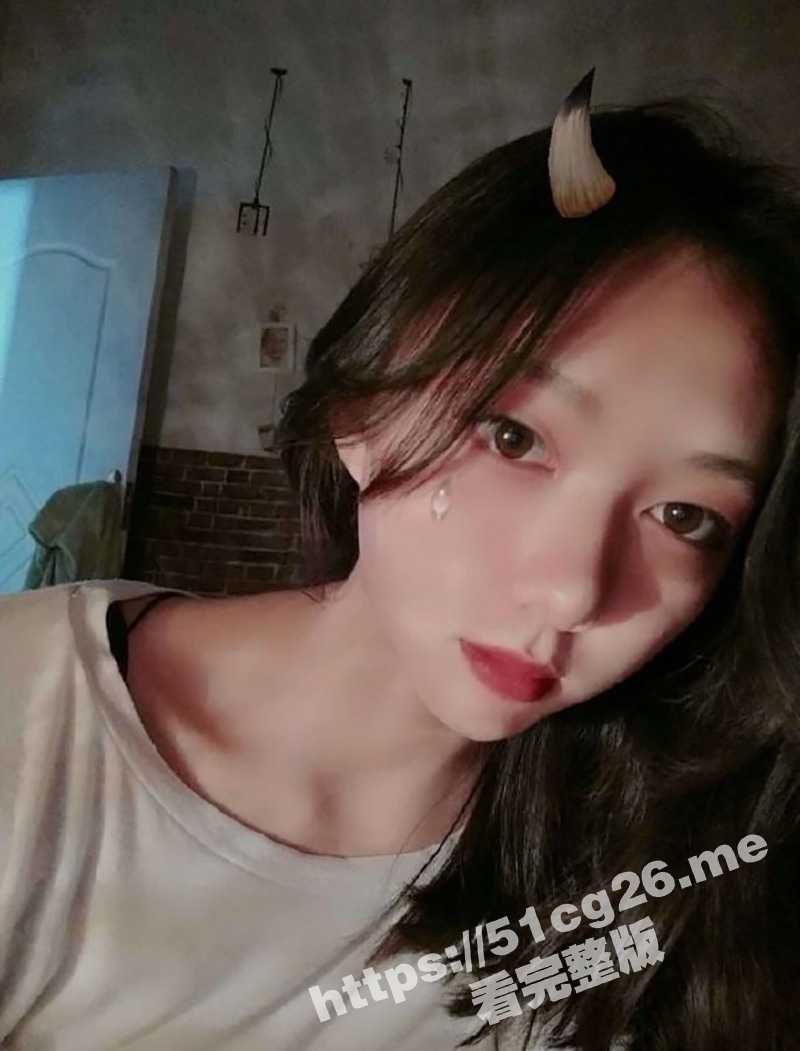 台湾海洋大学 情侣自拍泄密 台妹吃鸡吧的样子好反差呀 叫床也很嗲 听起来软绵绵的! - 51吃瓜网-51吃瓜网