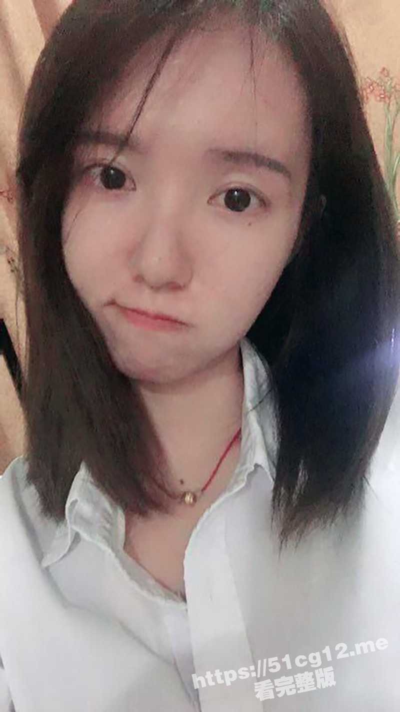 湖北黄冈极品白嫩少妇 一个人在家耐不住寂寞 用钢笔插自己的骚逼 自拍视频曝光！ - 51吃瓜网-51吃瓜网