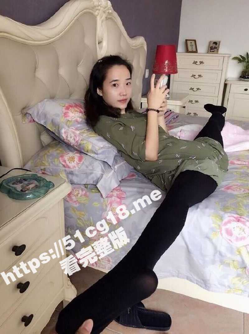 假如你有一个会一字马的老婆 解锁各种姿势 让你欲罢不能 一字马人妻少妇性爱影片流出 - 51吃瓜网-51吃瓜网