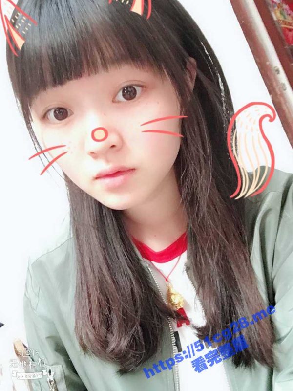 探探刷到的大连反差婊妹子 加了微信聊骚 几次吃饭后拿下 附聊天记录-51吃瓜网
