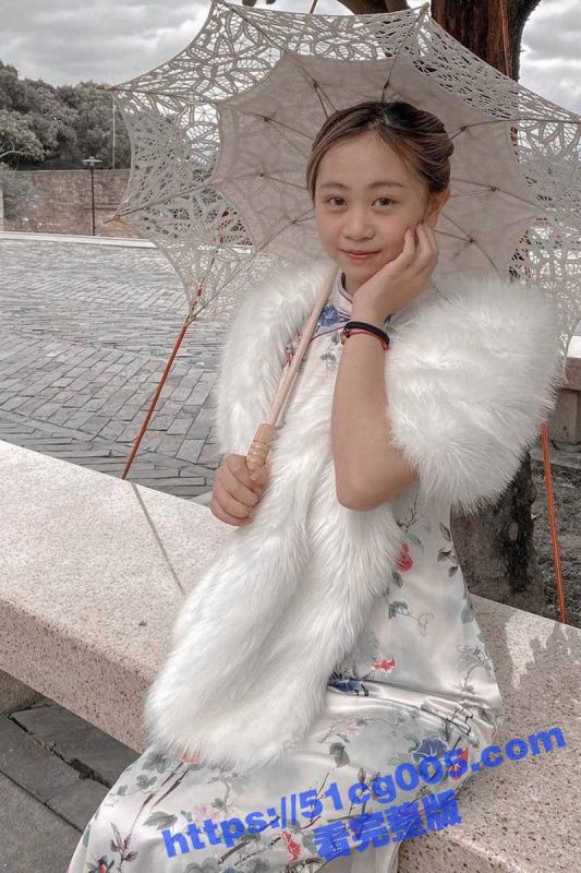 台湾21岁的新婚人妻 邱韻玹 出轨姐夫 小骚货的淫穴是真的粉嫩！这也怪不得姐夫哥！-51吃瓜网