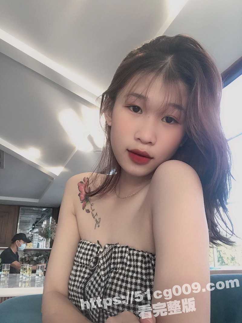 贵州 极品反差婊 黄梓萱 人前清纯乖乖女 人后反差骚母狗 和前男友分手后做爱自拍视频遭曝光 - 51吃瓜网-51吃瓜网