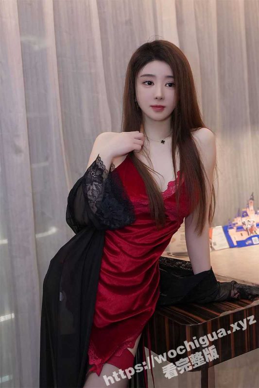 秀人网极品模特模特雨儿酱定制 粉丝重金定制首次大尺度露点 极品巨乳逆天长腿淫荡骚穴露出-51吃瓜网