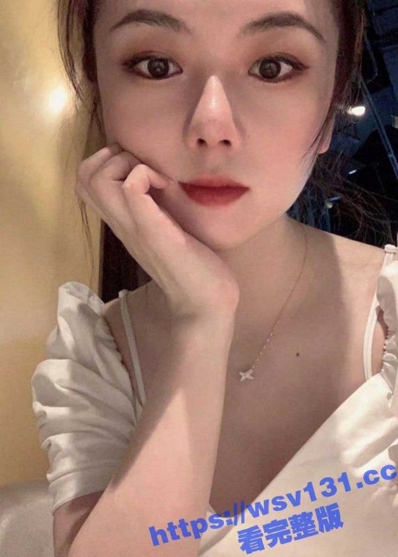 花椒高颜极品女神主播 玉兔奈奈 化身黑丝兔女郎和榜一大哥的酒店约炮视频流出！-51吃瓜网