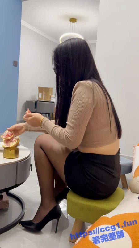 绿帽真实记录贡献自己的老婆 让性感老婆穿开档丝去安慰离异兄弟 精液吃到饱-51吃瓜网