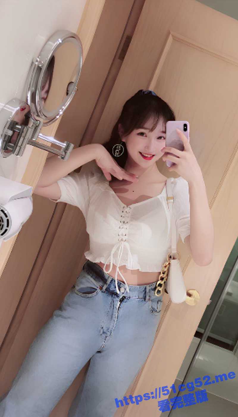 长沙小情侣自拍泄露 小美女吃着鸡就不愿意松口了 娇小性感的身材配上男友大屌极具反差！ - 51吃瓜网-51吃瓜网