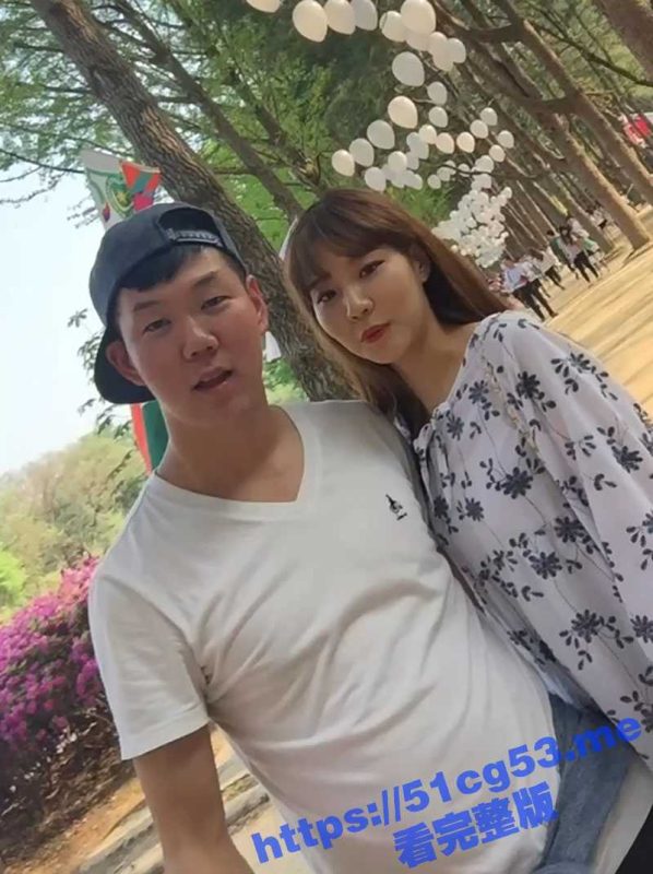 韩国庆熙大学美女 和热恋期和男友出去旅游 晚上回酒店啪啪自拍 记录真实生活 没想到视频遭到流出-51吃瓜网