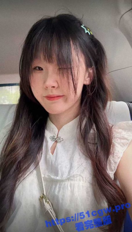 软件上认识的极品学生妹 身材一流颜值可爱 到了床上像狗一样骚 回家后还视频洗澡诱惑我-51吃瓜网