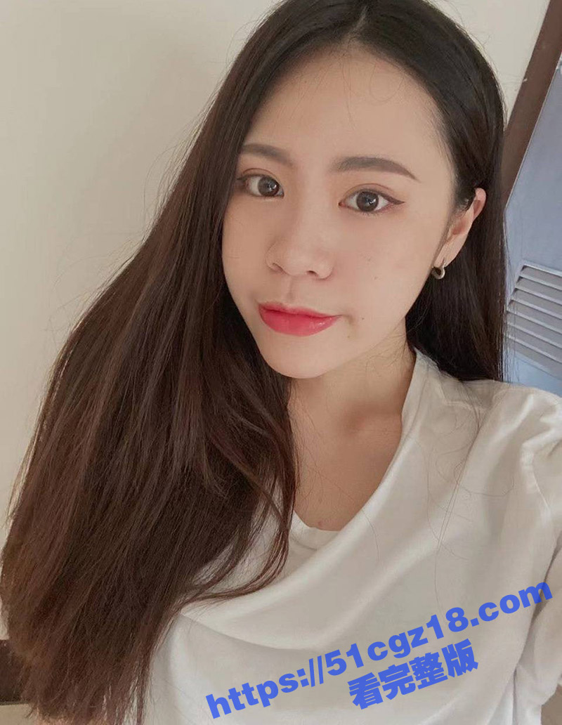 高颜值反差学生妹黄茹娜 长腿女神私下竟是淫荡母狗 全裸自拍勾引金主 被男友发现曝光视频！ - 51吃瓜网-51吃瓜网