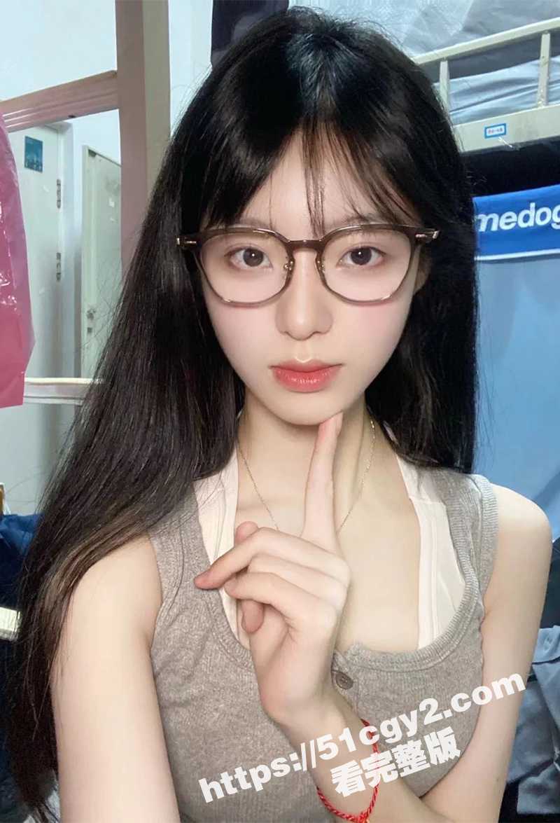 清纯美女背着男友出轨约炮 心中女神竟是他人胯下母狗 各种调教私拍淫照 露脸颜射视频曝光 - 51吃瓜网-51吃瓜网