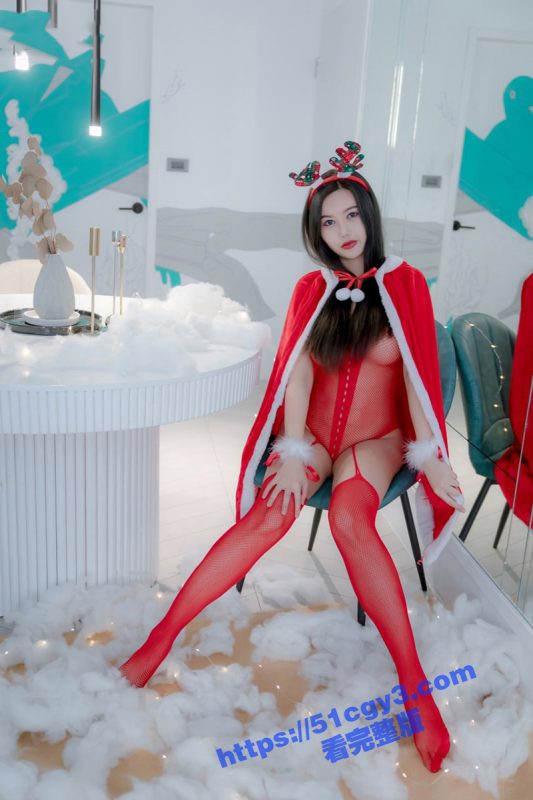极品身材模特 木木森 圣诞主题写真流出 性感丁字裤紧勒粉嫩小穴 惹火情趣套装诱惑十足-51吃瓜网