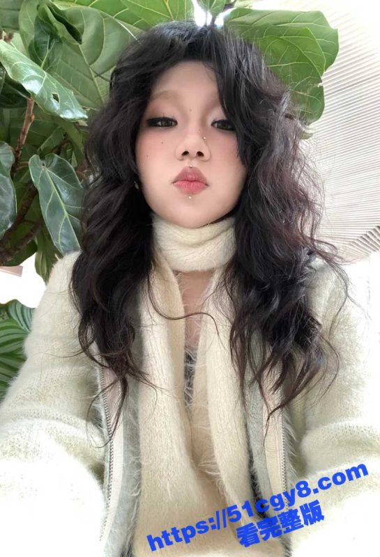 巨乳大学生自慰视频流出 肥硕肉臀诱人无比 假屌自慰狠插到底 娇嫩玉穴汁水横流-51吃瓜网