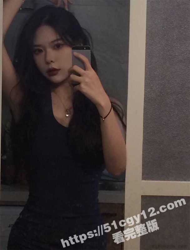 御姐颜值女神 网络招聘模特反被套路 脱光衣服全方位展示身材 还要自慰给面试官看 长的是漂亮就是智商堪忧啊！-51吃瓜网