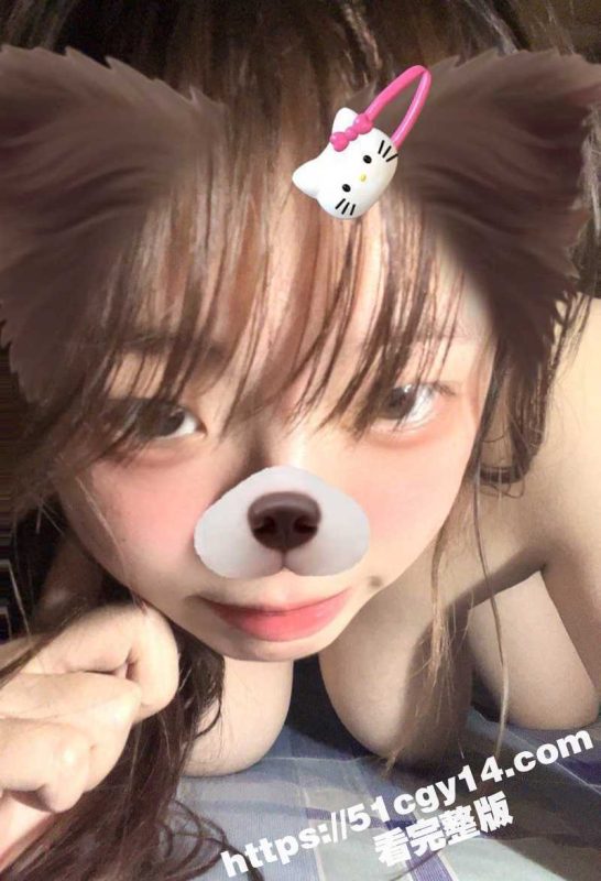 爆乳学生妹 宿舍激情裸聊自慰 敏感小穴被刺激的一直流浆不止 室友都在还敢这么玩 这要没人岂不骚没边了！-51吃瓜网