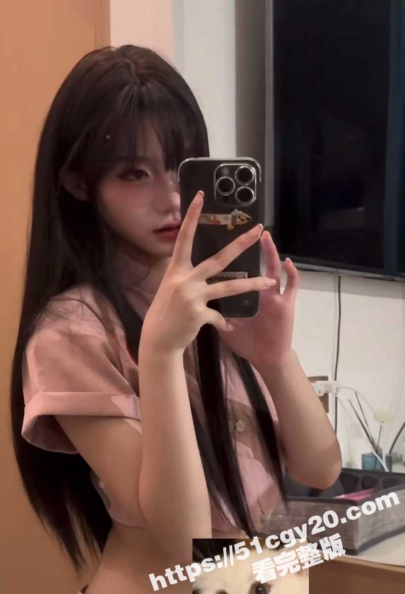 抖音百万粉丝网红 董香 最新福利自拍合集 纯美尤物上演各种制服诱惑 清纯反差诱人无比！ - 51吃瓜网-51吃瓜网