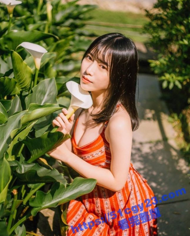 IG高颜值美女模特 露脸口交视频意外泄密 全裸大秀诱人身材 从深喉到舌尖挑逗 技巧娴熟骚劲十足！-51吃瓜网