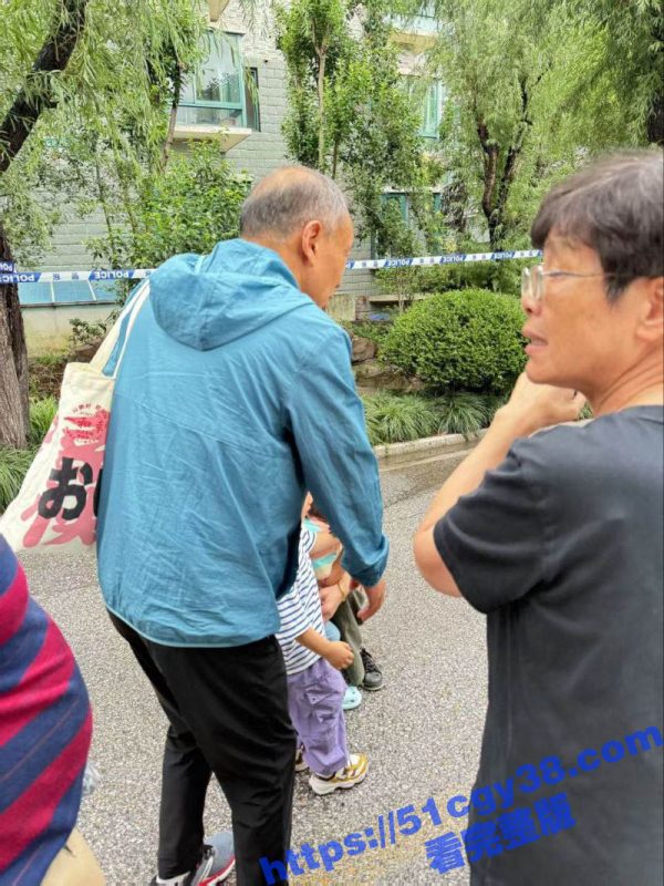 上海七宝中学 高三学生等级考小三门出分后跳楼！满分210考了204这么好的成绩仍不满足 学生的压力是真的大啊！-51吃瓜网