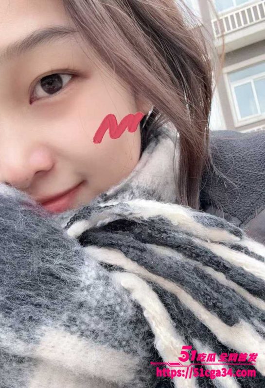 上海宝山学生妹 于贝 裸贷视频流出 反差母狗全裸洗澡自拍 露脸自慰完美露穴！-51吃瓜网