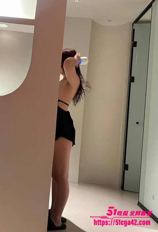 新晋约良大神 阜阳第一深情 独家性爱合集流出！无套玩遍各型美女 性爱花活层出不穷 3P调教多位良家人妻！-51吃瓜网