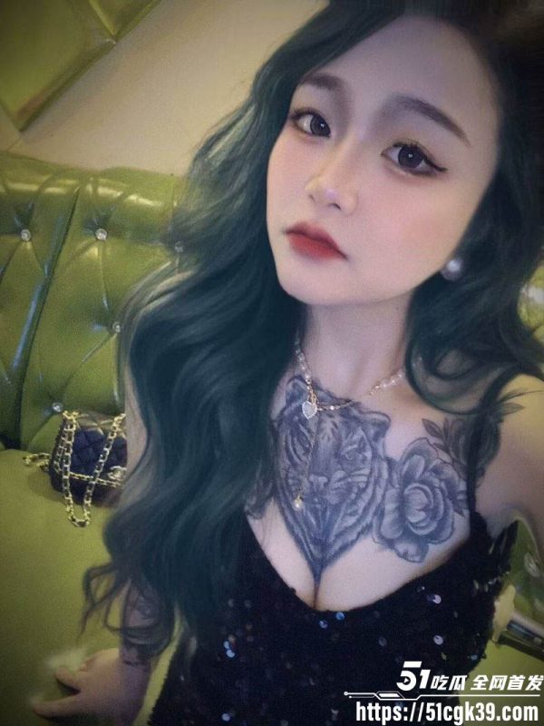 吉林小坦克 杨瑞栖 约炮视频曝光 巨乳乳交淫水满溢 后入猛操臀浪翻滚！-51吃瓜网