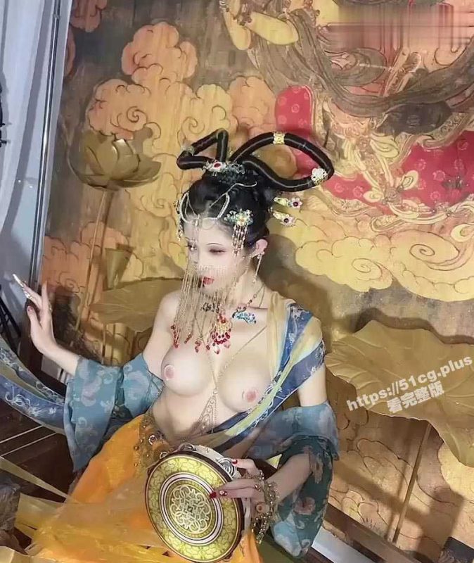 画中仙古色鲜香酥乳玉体，古代妃子穿越2023，怪不得皇帝每天都要翻牌！-51吃瓜网