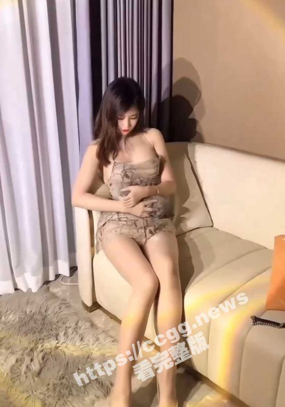 秀人网超人气女神 「绮里嘉」 剧情新作《性感之蛇纹舞娘的蜕皮诱惑》-51吃瓜网