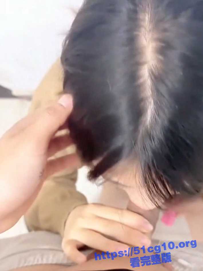 兄妹乱伦！海角大神《异父异母的妹妹》后续 妹妹带跳蛋出门后回来发情被我爆操内射！ - 51吃瓜网-51吃瓜网