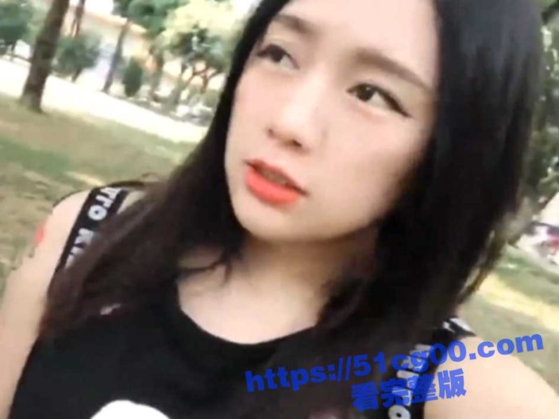 高颜值网红脸美女周末约学长去郊外露营 学长半夜抚摸睡梦中的学妹抠醒扒掉内裤猛操 最后被射满嘴-51吃瓜网