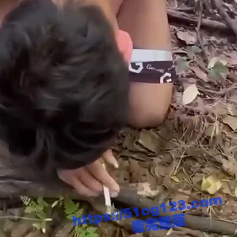 缅北猪仔被虐待，小伙儿没完成任务被惩罚用烟头烫鸡巴，烫一下抵一万块钱好痛！-51吃瓜网