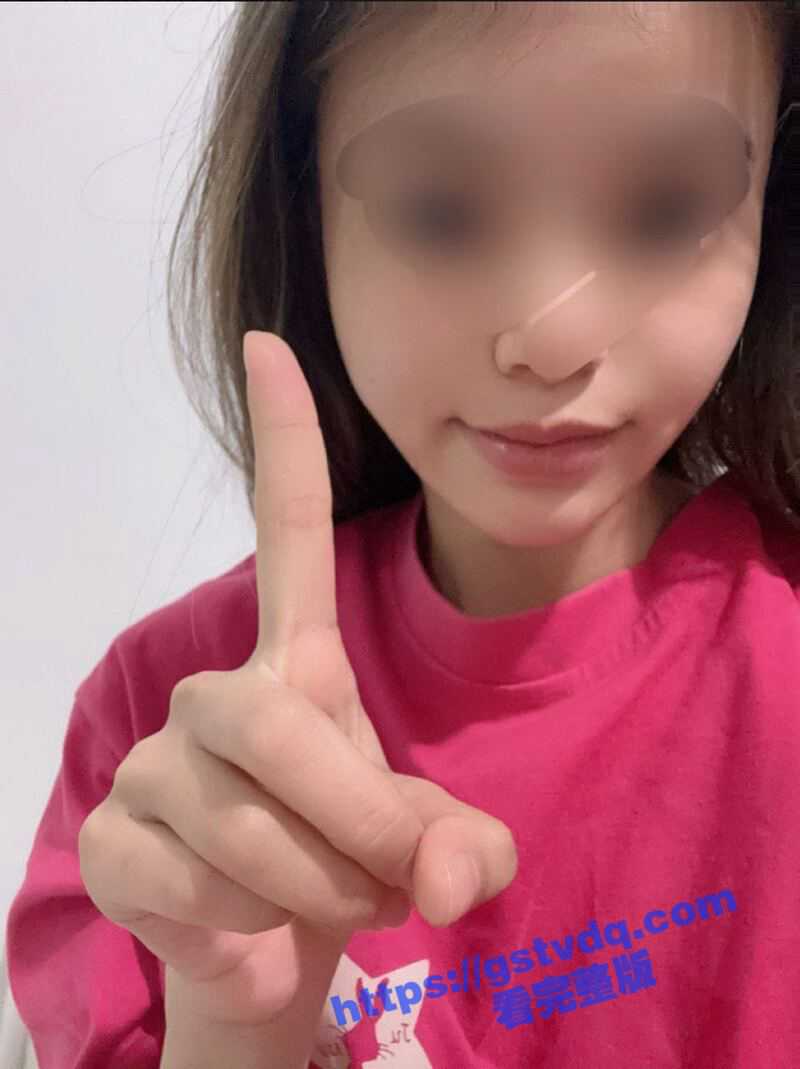 上海刚毕业的青春女生 家人和朋友眼中的乖乖女 长相清纯 私下无时无刻都幻想着被强奸轮奸！ - 51吃瓜网-51吃瓜网