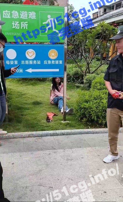 情侣旅游吵架，女子脱衣裤，装被强奸！【辟谣】-51吃瓜网
