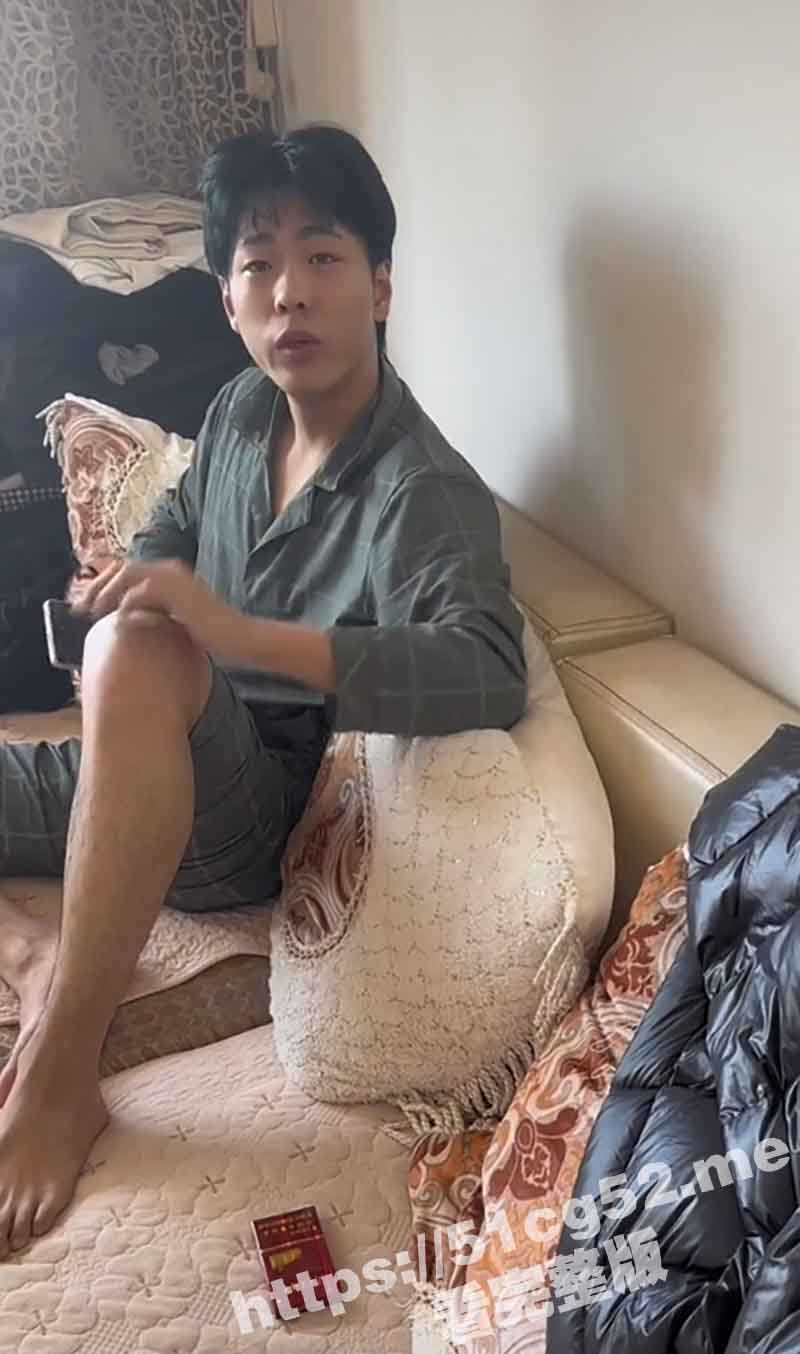 新鲜热瓜 东北秒射阳痿男 李正 没钱抠门还家暴 穷小子和大馋丫头的组合 不敢太快怕有感觉 吃药都没有用 - 51吃瓜网-51吃瓜网