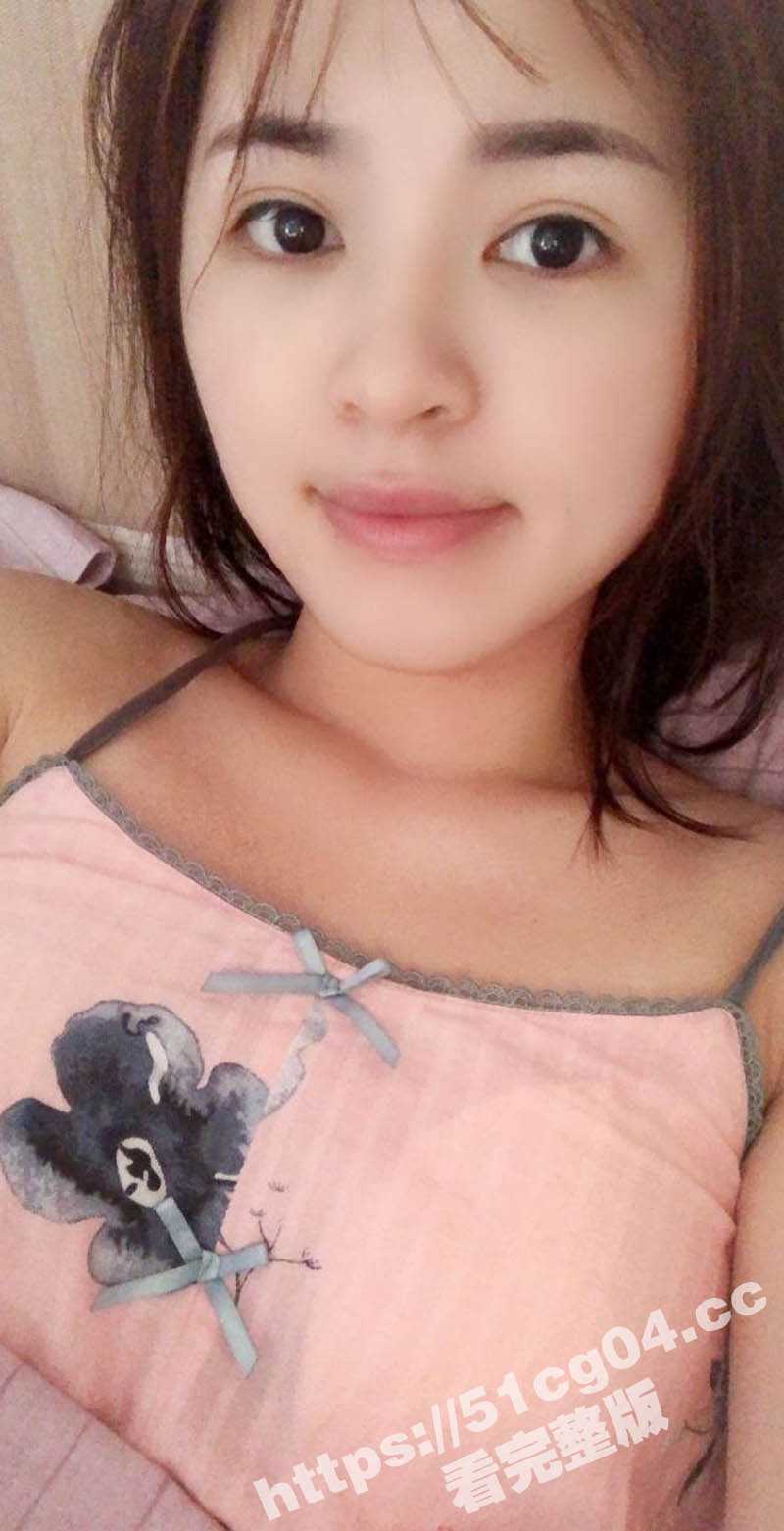 在武汉美容院上班的烧包 林亦可 表面正经 私下淫荡 下班回家就喜欢自拍裸体搔首弄姿 渴望着男人来操她 - 51吃瓜网-51吃瓜网