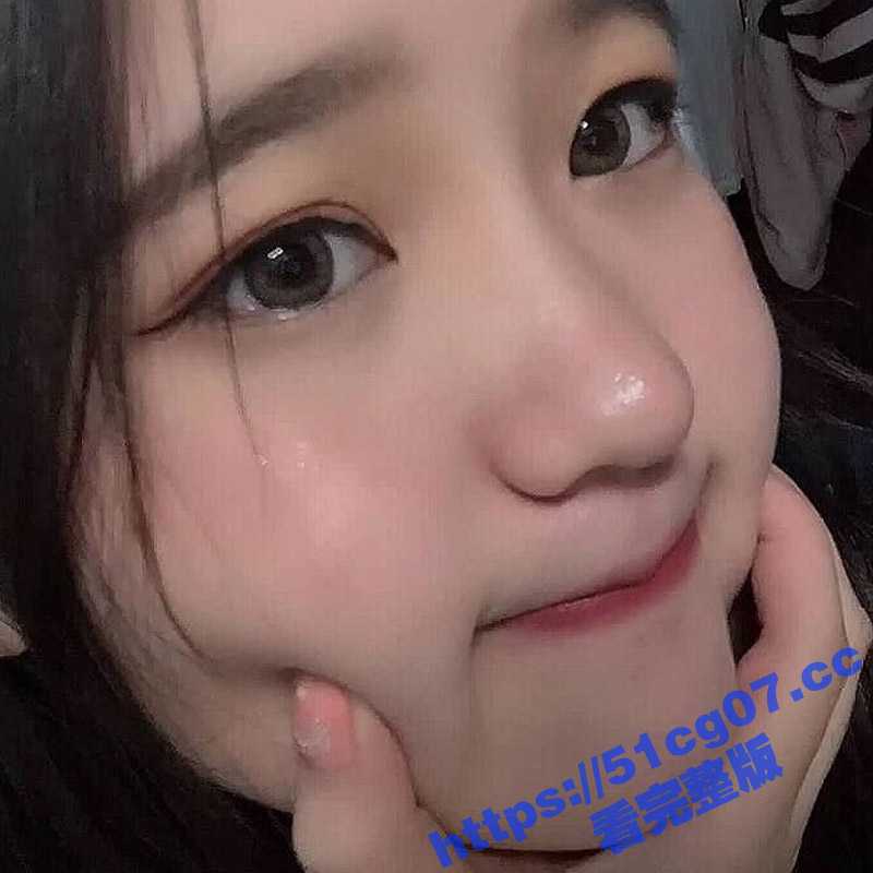 母狗曝光！微胖小坦克母狗被无套猛怼肥鲍 每一次的抽插都能激起骚货的淫叫 表情看起来相当的舒坦-51吃瓜网