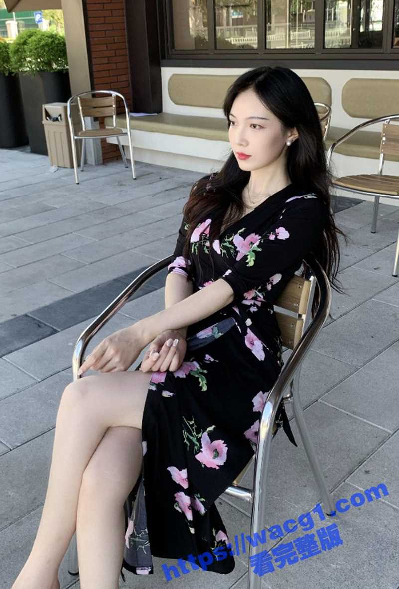 颜值女神婚后暴露本性 姣好身材 修长玉腿 天天上演情趣诱惑 这大哥也太性福了吧！ - 51吃瓜网-51吃瓜网