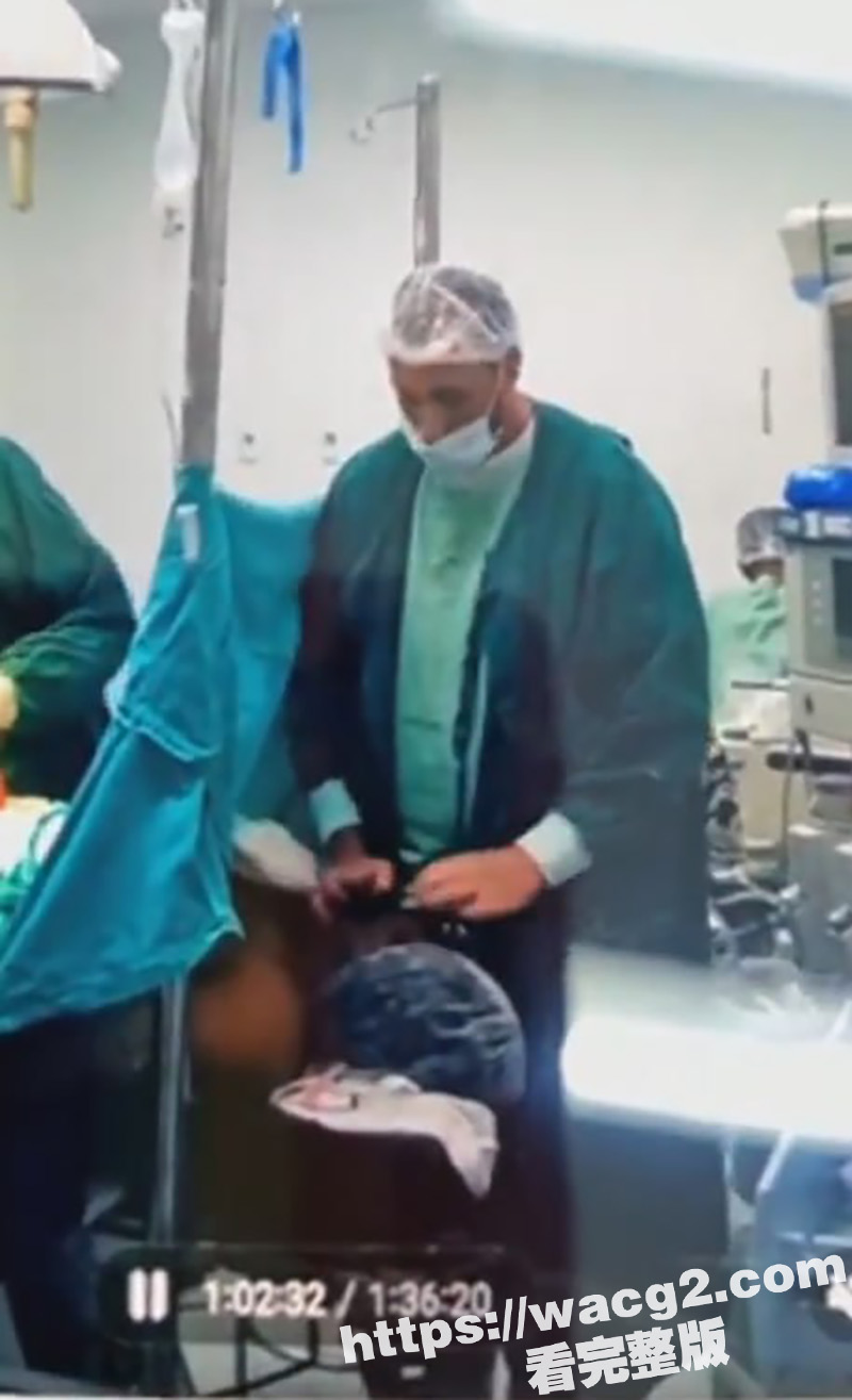 印度炸裂医疗事件 麻醉师趁手术 竟把鸡巴塞进女人嘴里 三哥的操作果然不会令人失望啊 - 51吃瓜网-51吃瓜网