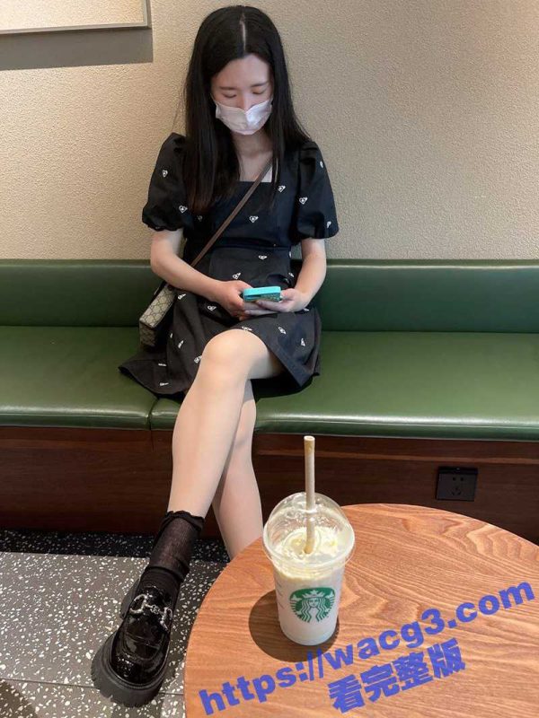 江苏昆山外企财务 少妇李莎莎 已婚饥渴小母狗老公不在家多次出轨同事自拍视频流出 各种黑丝肉丝被爆操 ！！-51吃瓜网