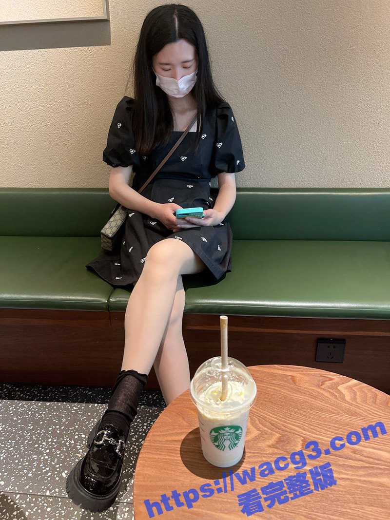 江苏昆山外企财务 少妇李莎莎 已婚饥渴小母狗老公不在家多次出轨同事自拍视频流出 各种黑丝肉丝被爆操 ！！ - 51吃瓜网-51吃瓜网