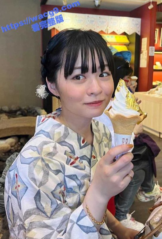 岛国网红福利姬莉子小姐 掰开粉嫩肉穴 水晶大鸡巴疯狂抽插 高潮抽搐 一库一库！-51吃瓜网