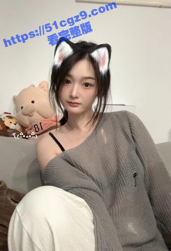 瓜友爆料 直男与女友分手后受情伤 性情大变为捞金下海做男娘 酒店里被金主后入鸡奸爆菊-51吃瓜网