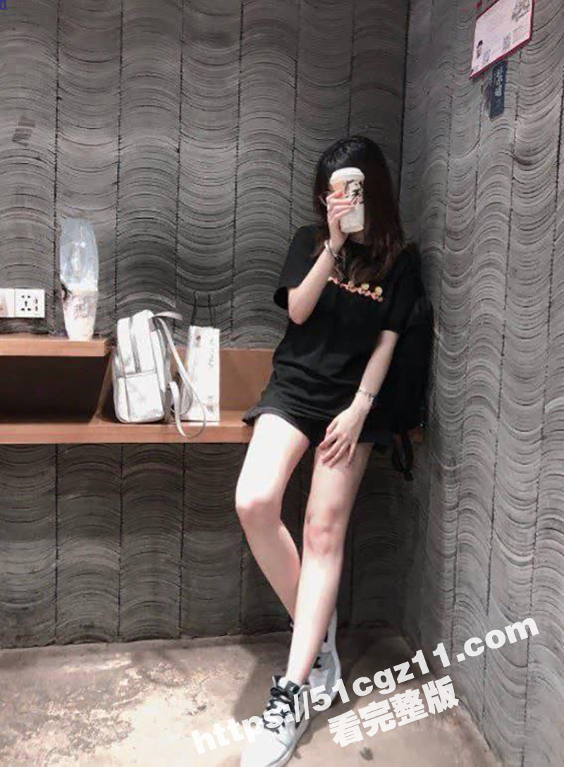 香港岭南大学商学院 姜兰娟 与男友不雅视频曝光 小骚货女上位骑乘疯狂榨精! - 51吃瓜网-51吃瓜网