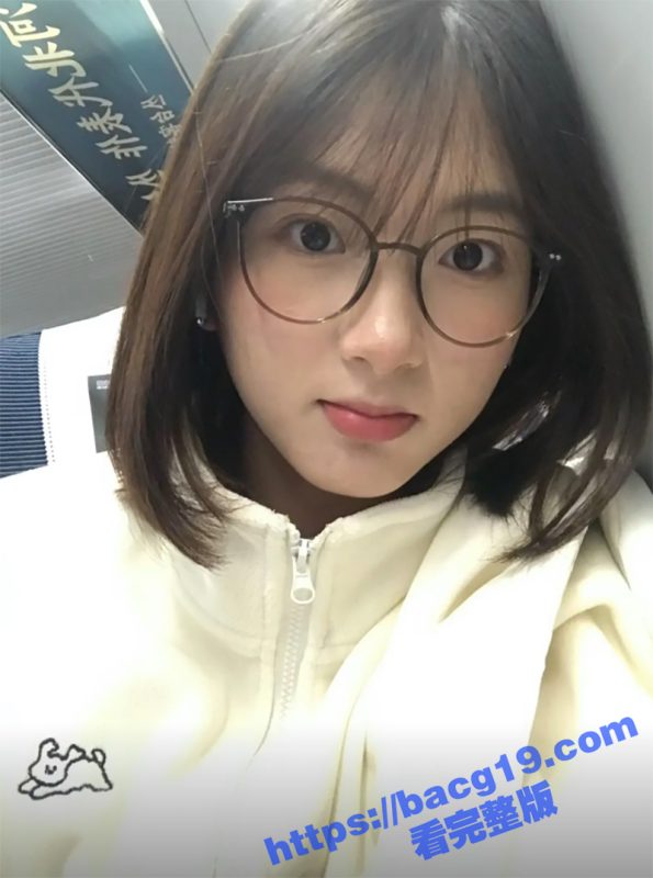 骚鸡人妻偷情合集 极品眼镜婊各种道具自慰拍摄 野外激情性爱 全程高潮不止呻吟不断-51吃瓜网